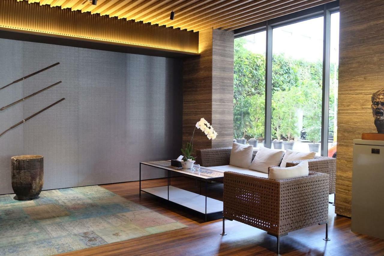 Lavenderbnb 1 At Uttara The Icon Apartment 日惹 外观 照片